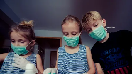 ALERTĂ. Un sindrom posibil asociat COVID-19 afectează copii. Au fost descoperite 64 de cazuri iar caracteristicile bolii se suprapun cu cele prezente în afecțiunea Kawasaki, avertizează autoritățile din America