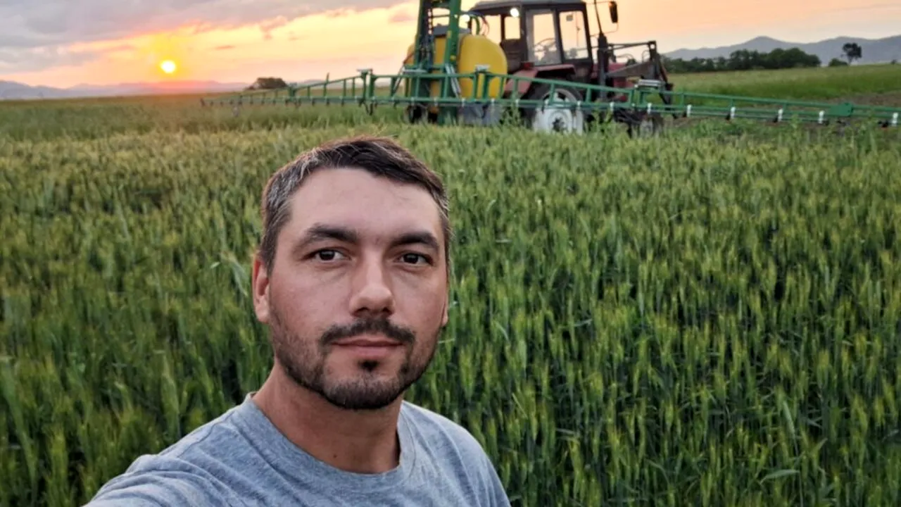 Povestea lui Gavril Roșu, care a dat biroul de la o mare corporație pentru munca în AGRICULTURĂ. „Am decis să-mi urmez pasiunea”