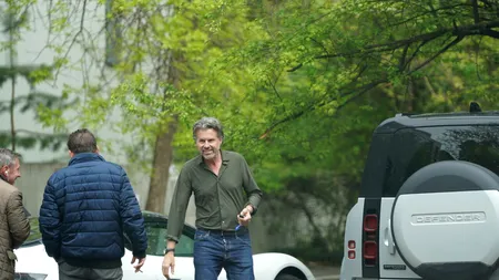 Polițiștii l-au REȚINUT pe Jurgen Faff, administratorul companiei aeriene Fly Lili, care i-ar fi transportat în Congo pe mercenarii lui Horaţiu Potra