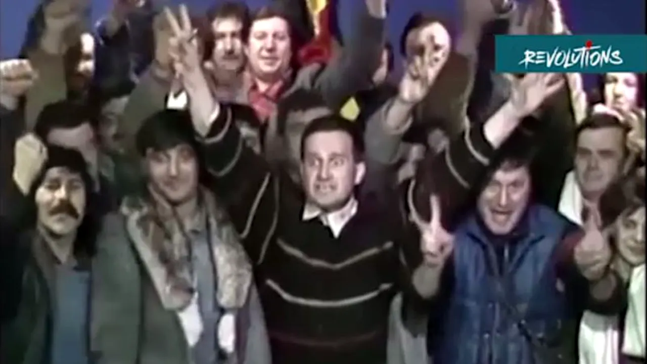 Mircea Dinescu, audiat în dosarul Revoluției: ''Iliescu a fost manipulat''