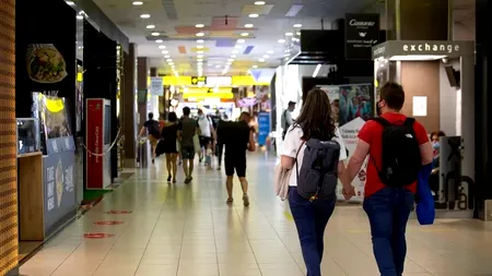 Haos pe mai multe aeroporturi din Europa. Traficul aerian, PARALIZAT din cauza unui atac cibernetic major / Care este situația pe Otopeni