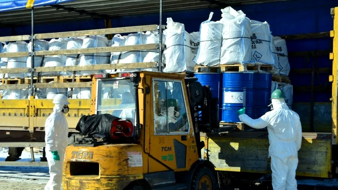 Câteva tone de pesticide din Cehia aduse fără documente în țară, confiscate în Vama Nădlac