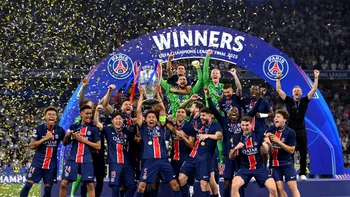 PSG a CÂȘTIGAT Liga Campionilor la fotbal! Istvan Kovacs a intrat în istorie