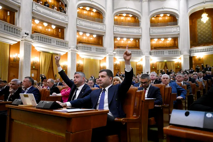 Social-democrații, chemați să formeze Guvernul României