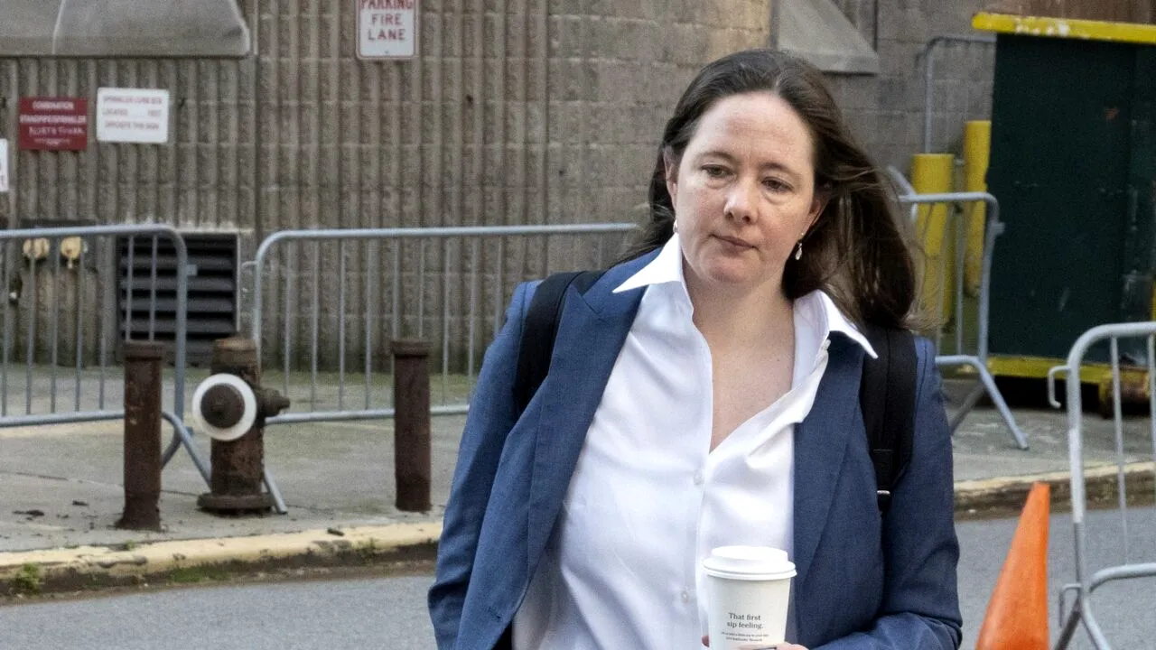 Maurene Comey, procuror în scandalul sexual Epstein și fiica fostului director FBI, CONCEDIATĂ de Departamentul Justiției din SUA.