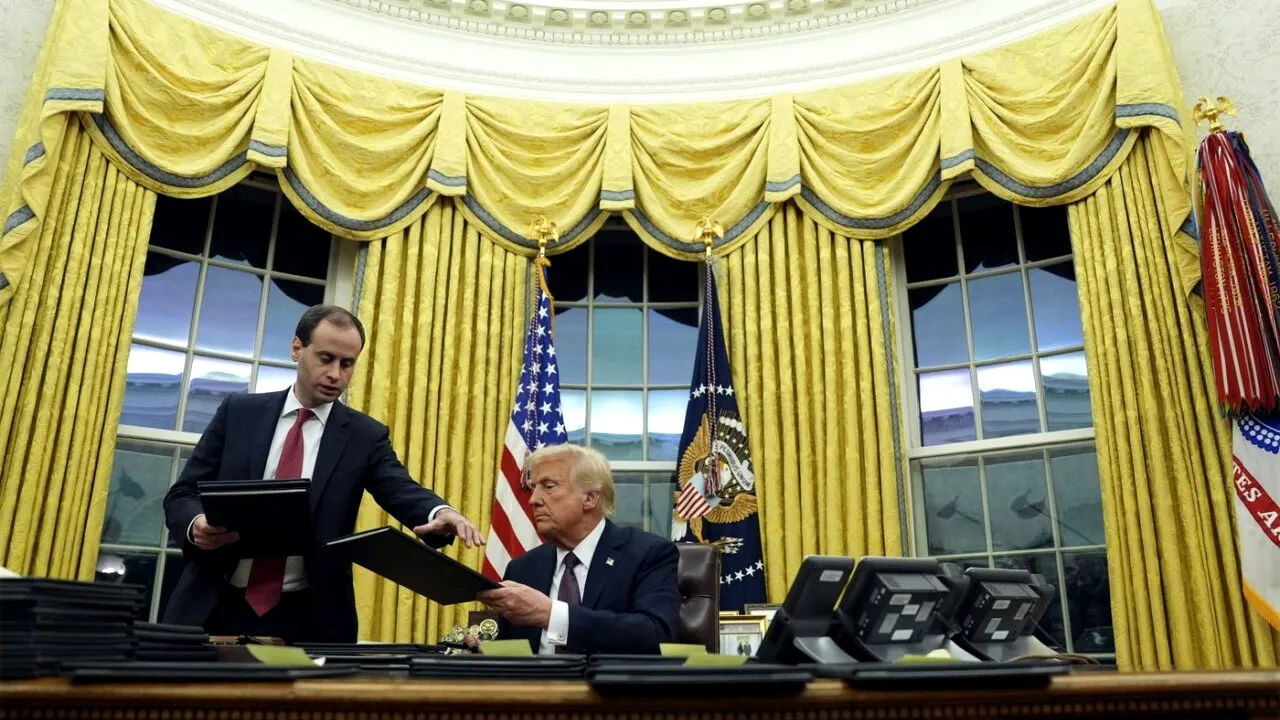 EROAREA lui Donald Trump, în Biroul Oval: Spania este o națiune BRICS / „Știi ce este o națiune BRICS? Îți vei da seama.”