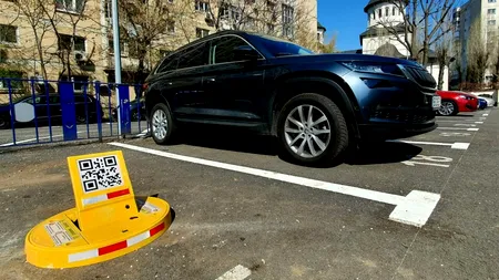 VIDEO | Cum arată blocatoarele pentru parcări pe care Primăria Sectorului 4 le vinde cu 1.300 de lei bucata