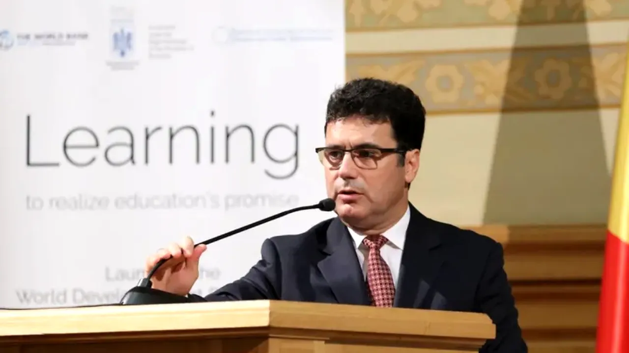 Remus Pricopie, rectorul SNSPA, pulverizează partidul lui George Simion: „AUR, o rangă politică a Kremlinului”