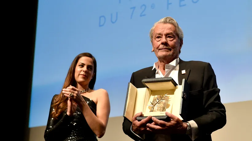 Actorul Alain Delon a făcut glume pe seama premiului Palme d'Or: Aproape un omagiu postum, doar că sunt încă viu - VIDEO