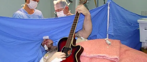 Un brazilian a cântat la chitară în timp ce era operat pe creier. De ce i-au cerut medicii acest lucru