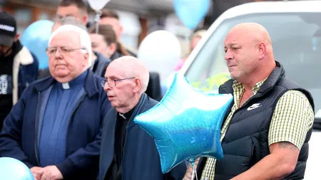 O româncă și-a ucis cu un cuțit fiul în vârstă de 8 luni și și-a rănit grav fiica de doi ani. Fetița este în stare critică