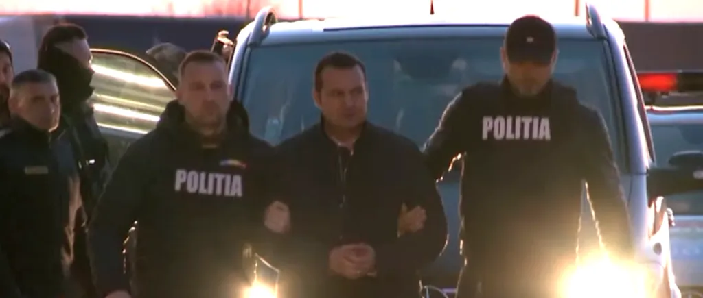 „Primarul fugar” Cătălin Cherecheș a AJUNS în România / De la penitenciarul din Munchen a fost transportat la Arad de o escortă a Poliției Române