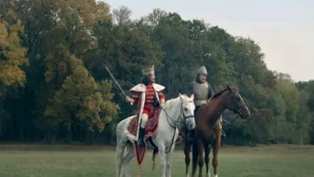 Probabil cele mai amuzante clipuri care îndeamnă românii să iasă la vot. Ștefan cel Mare și Mihai Viteazu, singuri pe câmpul de luptă: 