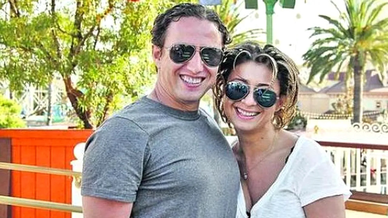 Cadoul de 125.000 de euro pe care Laurențiu Reghecampf i l-a făcut soției sale după ce Steaua a câștigat campionatul