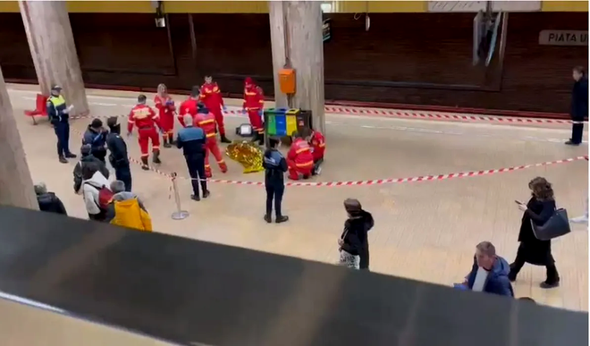 Un bărbat a murit pe peron în stația de metrou Piața Unirii / Sursa foto: RTV