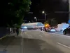Imagini inedite surprinse pe o stradă din Cluj. Un avion și-a făcut apariția printre mașini și a blocat traficul. Ce s-a întâmplat