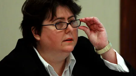 Alina Mungiu Pippidi spune că Ioana Dogioiu este un comunicator 