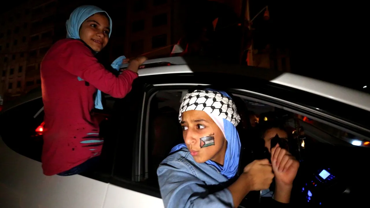 8 ȘTIRI DE LA ORA 8. Armistițiu între Israel și gruparea Hamas, la capătul a 11 zile de confruntări sângeroase