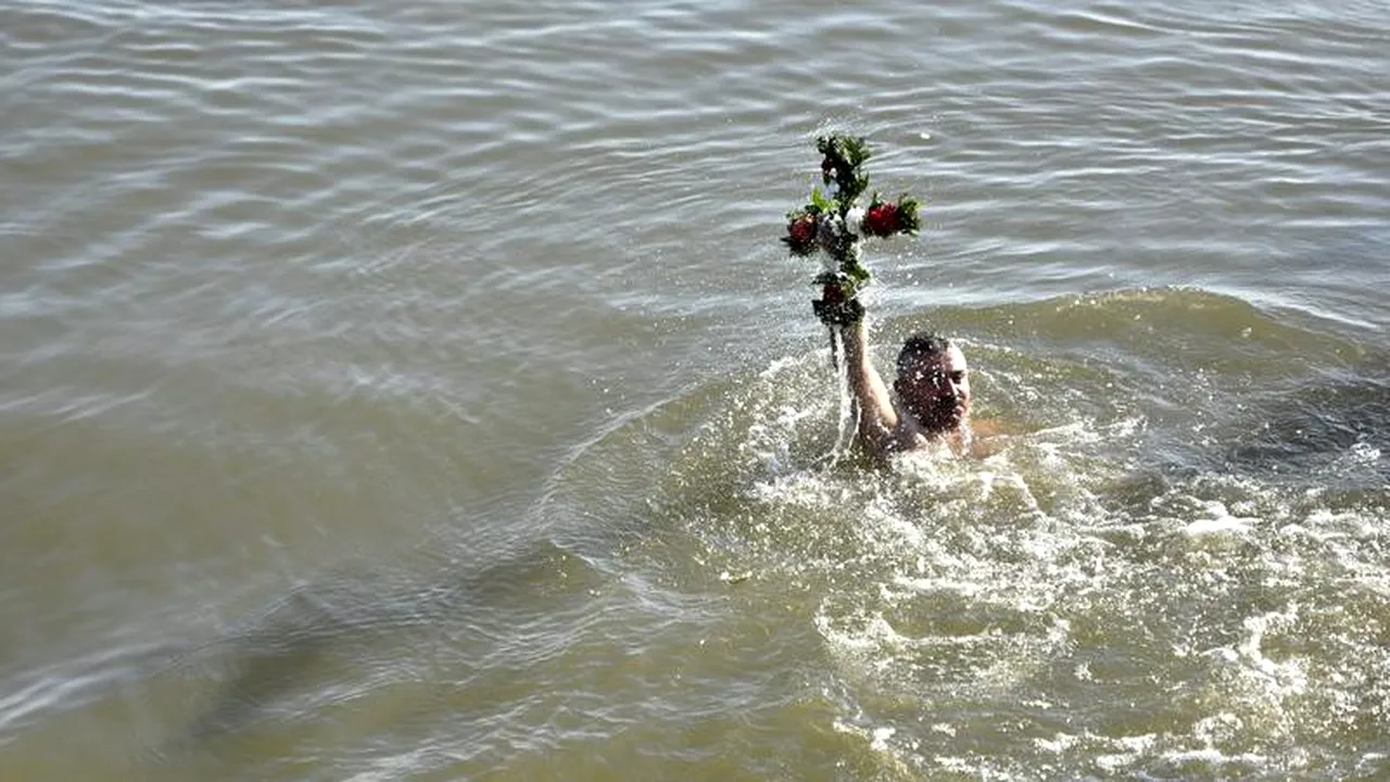 Au anulat Boboteaza din cauza pandemiei! Este a doua oară în 20 de ani când nu se mai organizează acest eveniment!