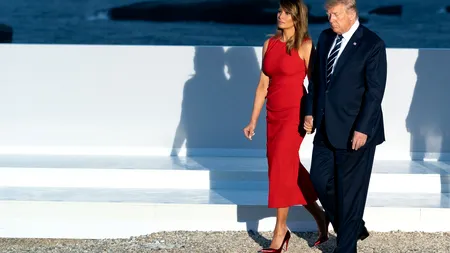 Moment controversat. Donald Trump și-ar fi chemat soția printr-un gest pe care îl fac oamenii în preajma câinilor - VIDEO