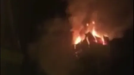 Cel mai înalt turn din Asia Centrală, construit în Kazahstan, cuprins de un incendiu