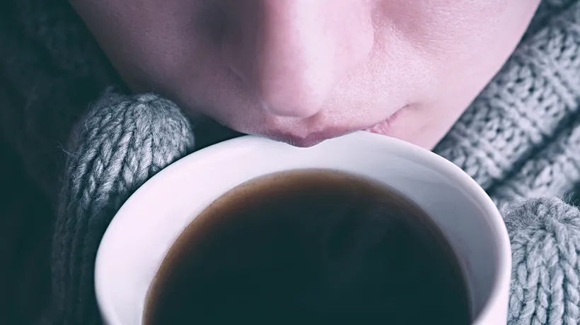 Cum tratezi buzele crăpate cu un pliculeț de ceai