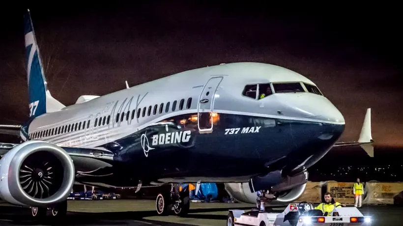 Un avion BOEING, al companiei United Airlines, a zburat cu un panou lipsă/139 de pasageri și 6 membri ai echipajului se aflau la bord