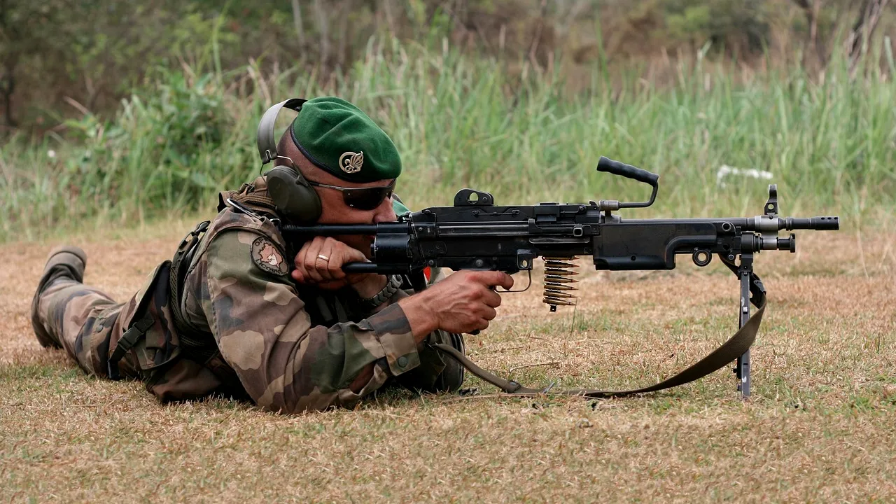 Ce salariu are un luptător în Legiunea Străină. Câți bani primește când se află în misiune