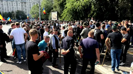 Prefectul Capitalei, după haosul din Piața Victoriei: „O asemenea organizare nu o fac oierii”. Ce au arătat imaginile filmate cu drona