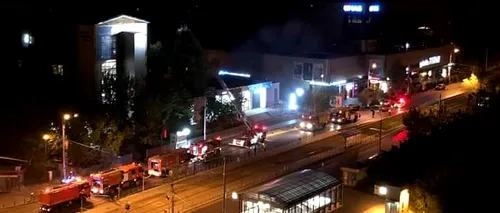Incendiu la spitalul Medlife-Titan vineri noapte: A fost afectată fațada clădirii