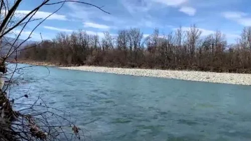 Un refugiat a murit încercând să treacă graniţa din Ucraina în România prin apa râului Tisa