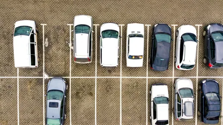 Suma RECORD cu care a fost atribuit un loc de parcare la Drobeta Turnu Severin. Un localnic a plătit o mică avere pentru locul mult visat