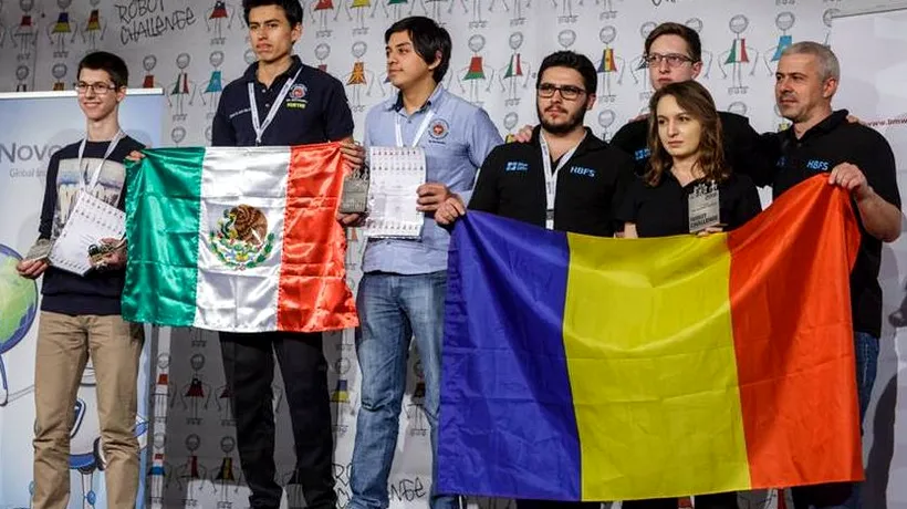 Tineri români, premiați în străinătate pentru roboții pe care i-au construit