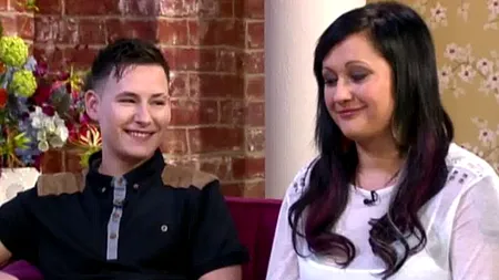 CROSS // Viața bate filmul: la 19 ani și-a cerut bona de nevastă