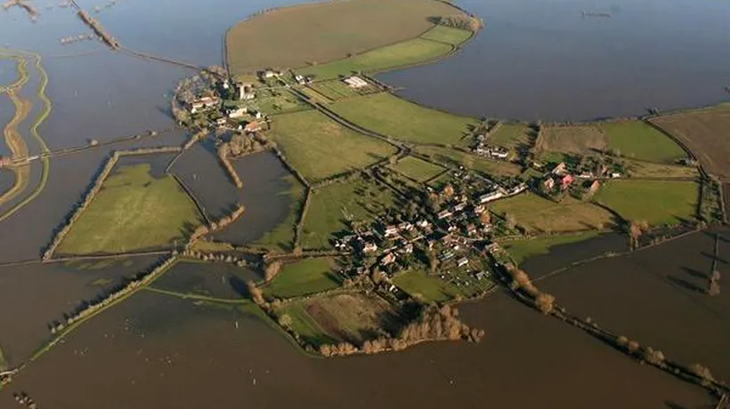Satul britanic transformat în insulă, din cauza inundațiilor