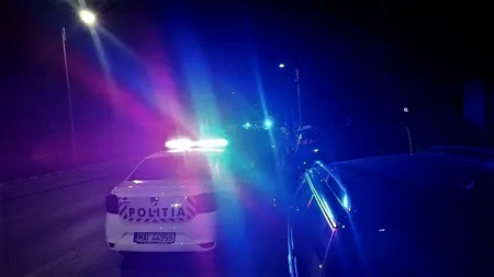 MEHEDINȚI. Bărbat înjunghiat în inimă în barul din sat, după o partidă de biliard