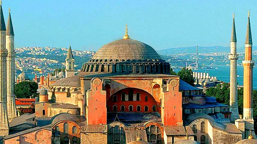 GUVERNUL TURC. Muzeu sau moschee? Turcia dezbate statutul iconic al Catedralei Sfânta Sofia