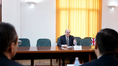 Paul Brummell, ambasador Marea Britanie, drapel vechi de 200 de ani la Iași