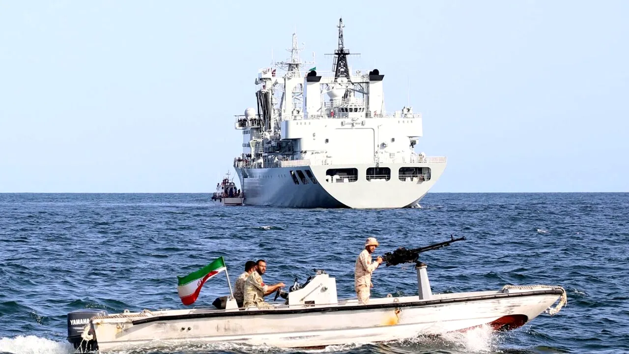 Rusia și Iran desfășoară EXERCIȚII navale comune în Marea Caspică. Teheranul şi Moscova şi-au reafirmat PARTENERIATUL strategic