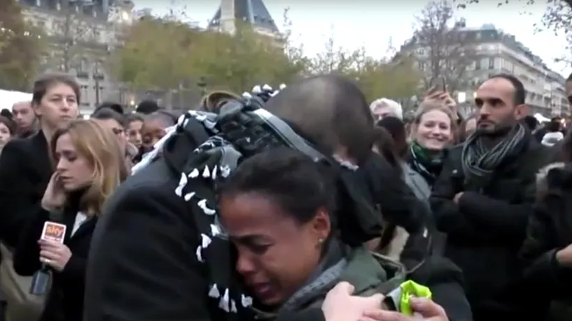 Musulman legat la ochi în centrul Parisului: Dacă aveți încredere în mine, îmbrățișați-mă!