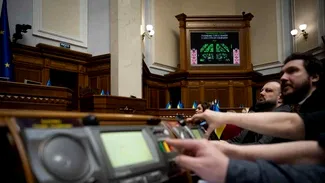 Grupare infracțională în Parlamentul Ucrainei. Procurorii acuză mai mulți deputați de „mită contra voturi”. La ce sumă a ajuns un „vot corupt” în Kiev