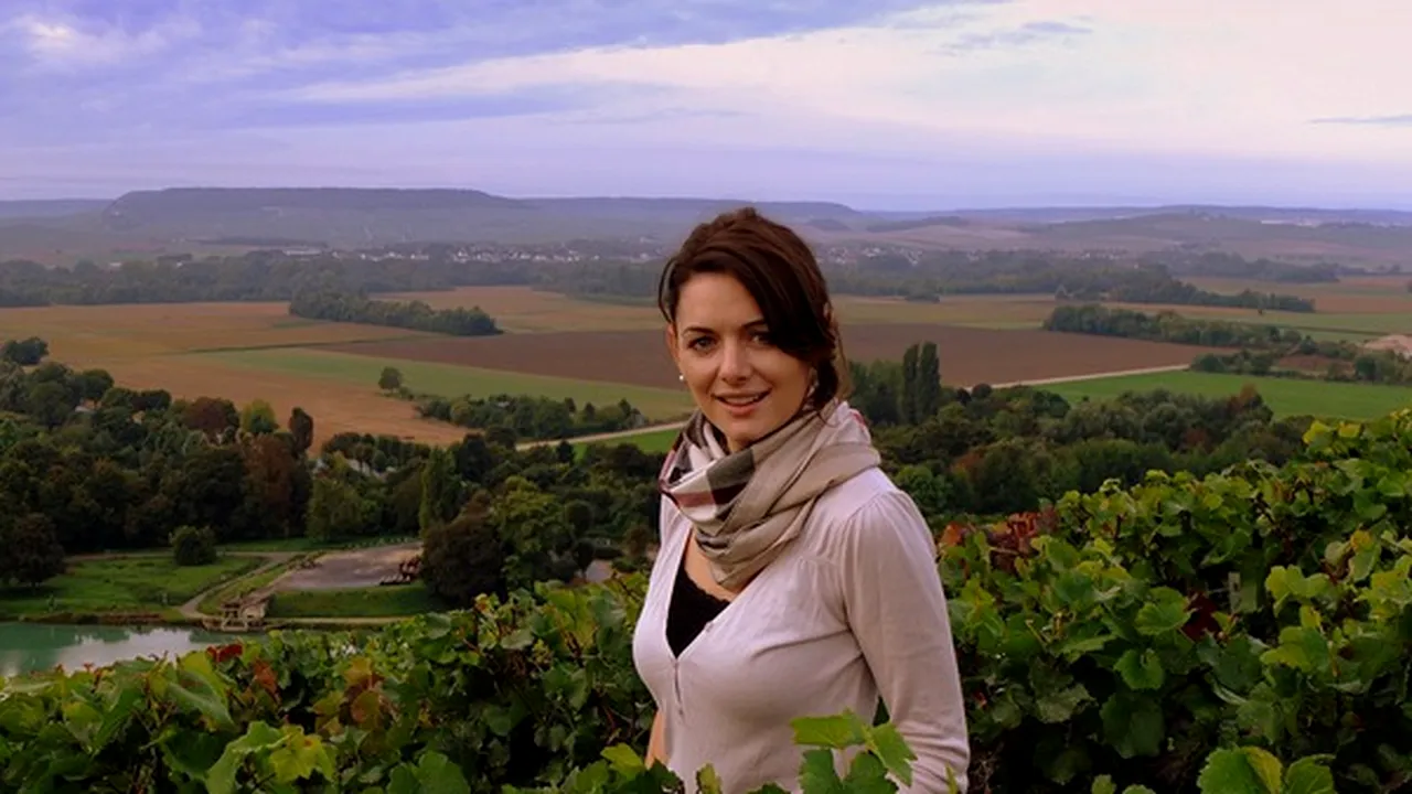 Femeia cu ochii de culoarea viței de vie. Marinela Ardelean, despre „diplomația culturală