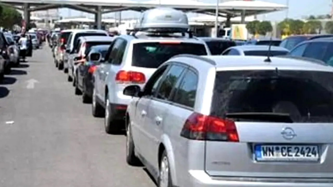 Ce RISCĂ șoferii români care încalcă regulile de circulație în alte state. În ce țară se confiscă mașina, dacă este parcată neregulamentar