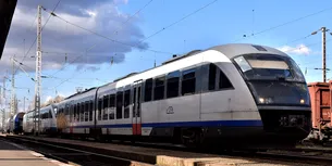 Licitaţia pentru modernizarea secțiunii Poarta-Caransebeș (Lotul 6) a tronsonului de cale ferată Craiova-Drobeta Turnu Severin-Caransebeș, LANSATĂ