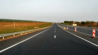 Lucrările pe lotul 2 al autostrăzii Focșani-Bacău, finalizate în proporție de 95%. Când va fi dat în circulație