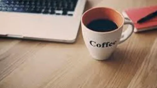 Câtă cafea bea în medie un român pe zi