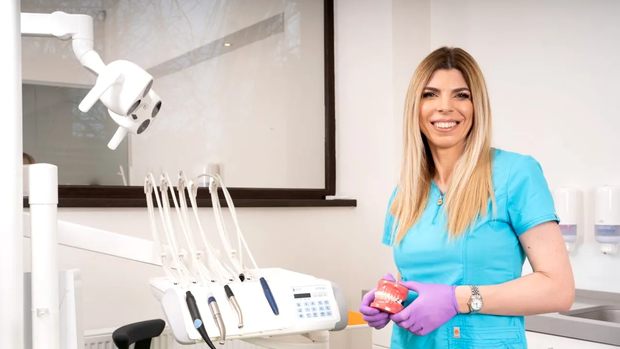 COSTURI. Denisa Zaharia, medic ortodont, despre vizita la stomatolog după starea de urgență: „30% dintre pacienți au revenit cu probleme dentare agravate”