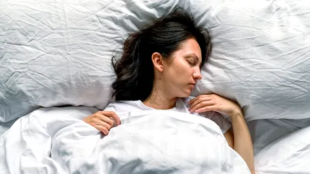 Cât trebuie să dormi, de fapt. Teoria celor 8 ore pe noapte a fost demontată