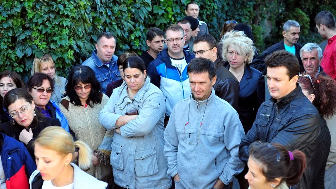 Câți salariați vor beneficia de cele două majorări ale salariului minim în acest an