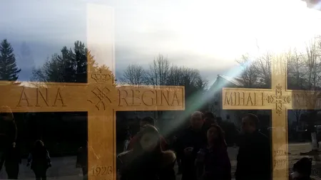 Fostul principe Nicolae, primit alături de Familia Regală, la parastasul de 40 de zile al Regelui Mihai